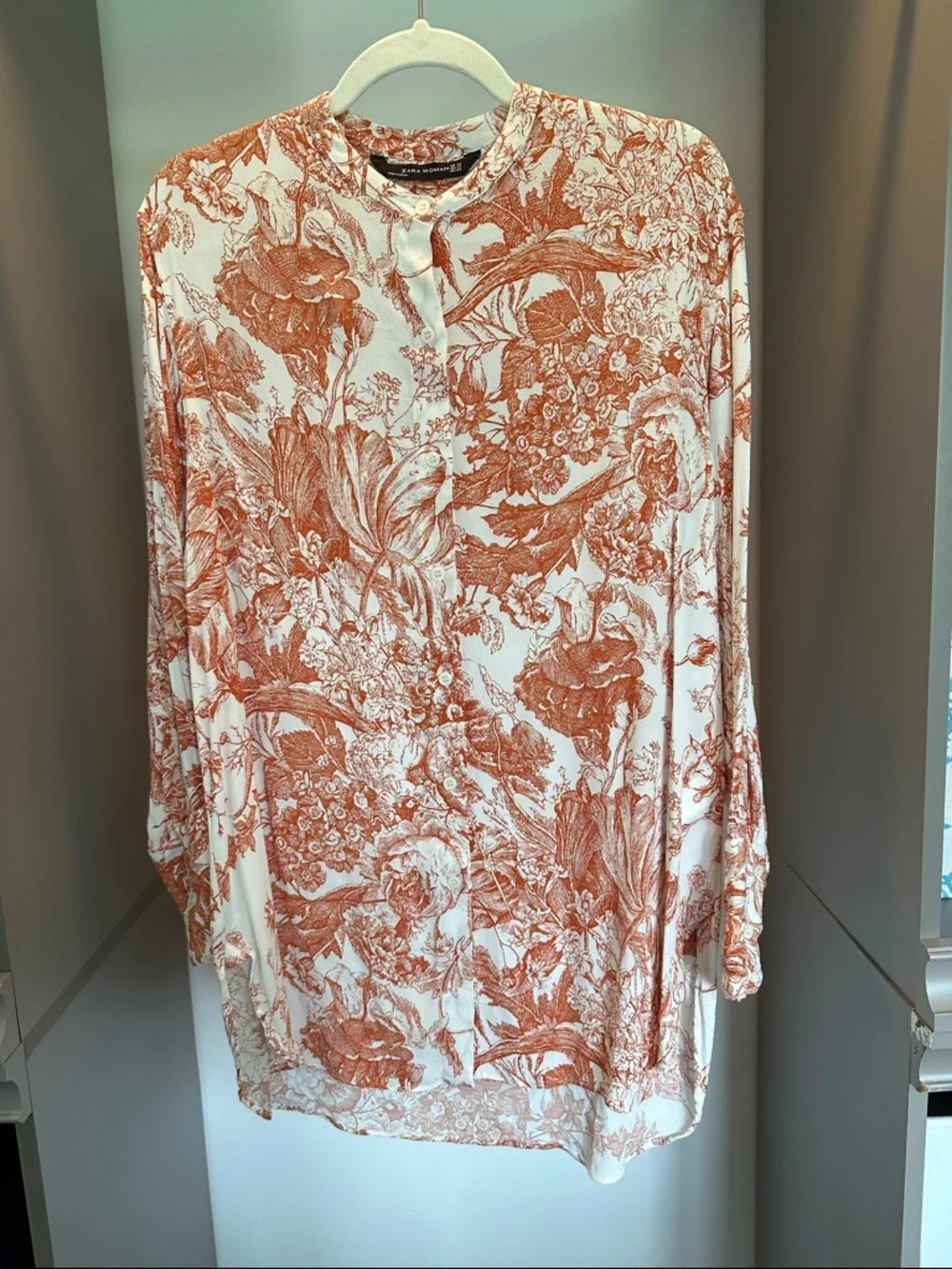 Zara White and Rust orange Floral toille Button-Front Blouse - Picture 1 of 5